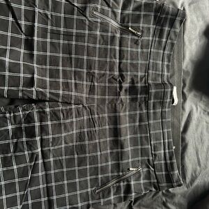 Super cute size XL dress up trousers.